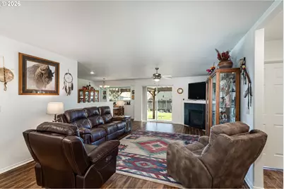 3310 5th St, Columbia City, OR 97018 - Photo 5