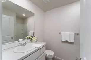1999 Killian Spring Dr, Woodburn, OR 97071 - Photo 11