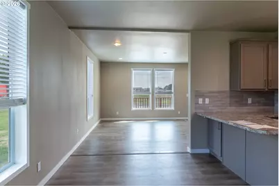 325 N Sloan, Stanfield, OR 97875 - Photo 7