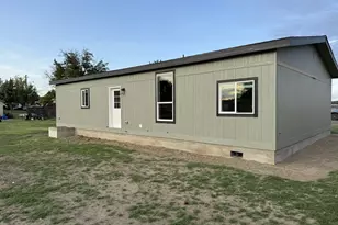 325 N Sloan, Stanfield, OR 97875 - Photo 23