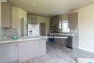 325 N Sloan, Stanfield, OR 97875 - Photo 5