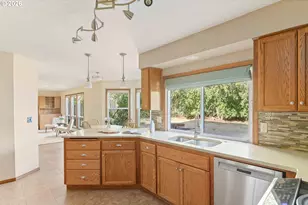 12956 SE 127th Ave, Happy Valley, OR 97086 - Photo 11