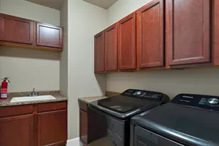 1306 Frontier St, Silverton, OR 97381 - Photo 27
