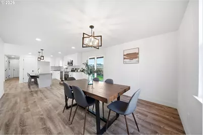 879 N Broadway St, Estacada, OR 97023 - Photo 13