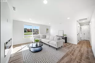 879 N Broadway St, Estacada, OR 97023 - Photo 5