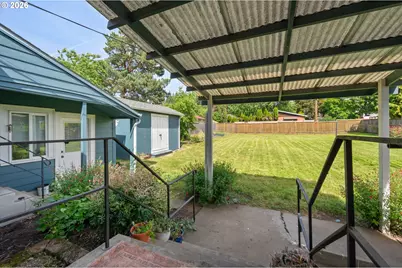 2661 Harris St, Eugene, OR 97405 - Photo 39