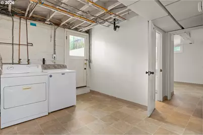 2661 Harris St, Eugene, OR 97405 - Photo 35