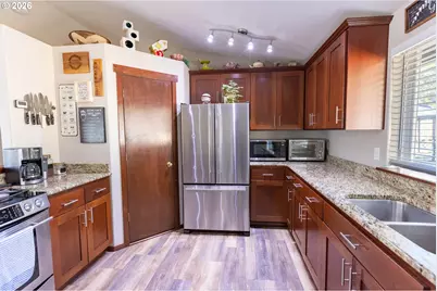 309 Tasman Pl, Philomath, OR 97370 - Photo 11