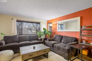 1205 NW Littlewood Ct, Roseburg, OR 97471 - Photo 15