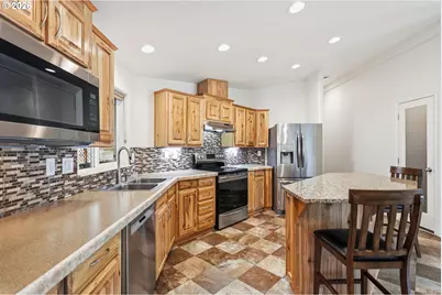 491 Central Blvd #B, Dallesport, WA 98617 - Photo 17