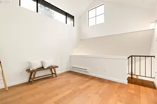 4000 Carman Dr, Lake Oswego, OR 97035 - Photo 27