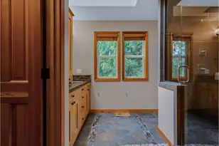 25583 E Chester Mountain Dr, Mount Hood Village, OR 97067 - Photo 17