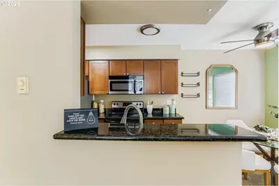 3866 SE Taylor St #202, Portland, OR 97214 - Photo 13