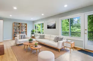 4010 SW Hamilton St, Portland, OR 97221 - Photo 9