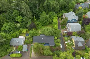 4010 SW Hamilton St, Portland, OR 97221 - Photo 37