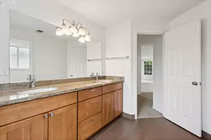 5904 Bay Point Dr, Lake Oswego, OR 97035 - Photo 25