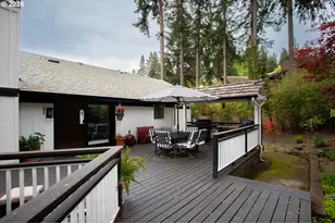2496 Panorama Dr, Eugene, OR 97405 - Photo 37