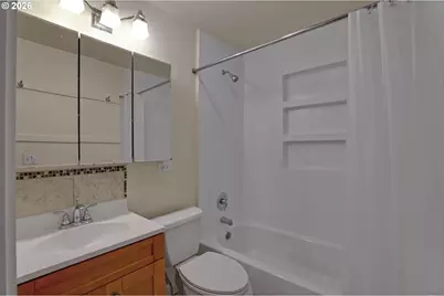 4438 NE 90th Ave, Portland, OR 97220 - Photo 15