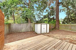 4438 NE 90th Ave, Portland, OR 97220 - Photo 17