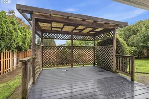 1786 N Locust St, Canby, OR 97013 - Photo 43