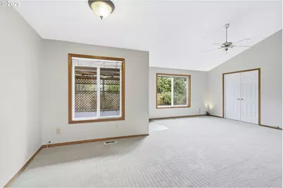 1786 N Locust St, Canby, OR 97013 - Photo 15