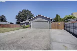 1916 NW 3rd Ct, Battle Ground, WA 98604 - Photo 3