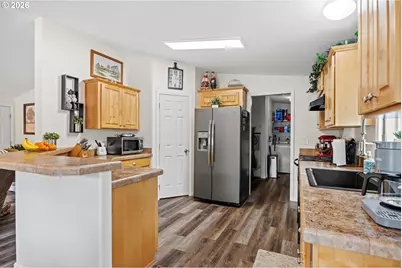 1050 N Cedar Point Rd #C09, Coquille, OR 97423 - Photo 13