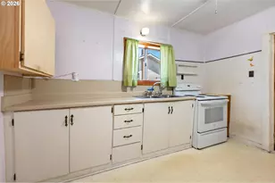 6824 SE 66th Ave, Portland, OR 97206 - Photo 13