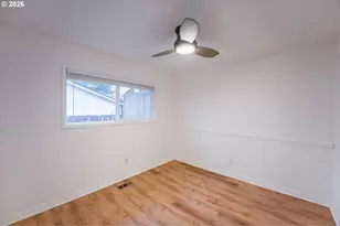 2320 NE Rene Ave, Gresham, OR 97030 - Photo 23