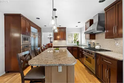 13585 SW Westridge Ter, Tigard, OR 97223 - Photo 9