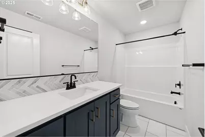 12452 SW Strobel Rd, Beaverton, OR 97007 - Photo 23