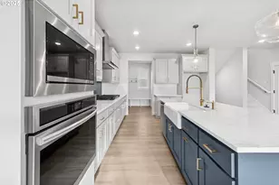 12452 SW Strobel Rd, Beaverton, OR 97007 - Photo 7