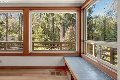 2591 Greentree Rd, Lake Oswego, OR 97034 - Photo 9