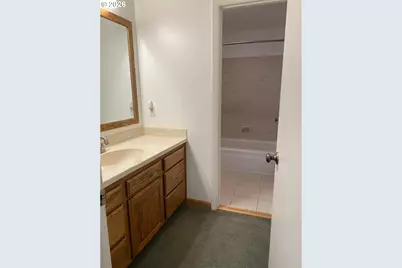 2850 Riviera Ct, Springfield, OR 97477 - Photo 35