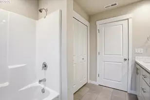 11788 SE Horse Tail Fls Wy, Happy Valley, OR 97086 - Photo 37