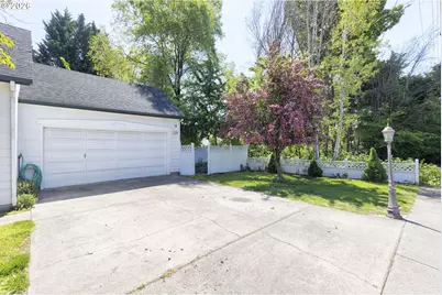 515 NW Dimmick St, Grants Pass, OR 97526 - Photo 37