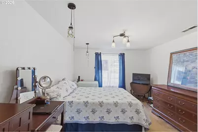 515 NW Dimmick St, Grants Pass, OR 97526 - Photo 11