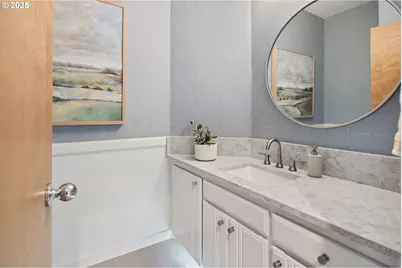 17514 Brookhurst Dr, Lake Oswego, OR 97034 - Photo 19