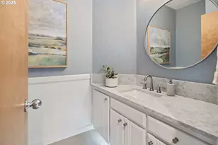 17514 Brookhurst Dr, Lake Oswego, OR 97034 - Photo 19