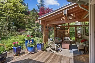 17514 Brookhurst Dr, Lake Oswego, OR 97034 - Photo 33