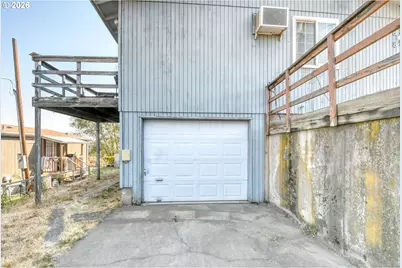 810 SW 10th St, Pendleton, OR 97801 - Photo 29