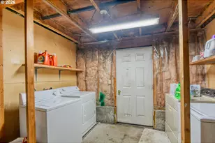 810 SW 10th St, Pendleton, OR 97801 - Photo 25