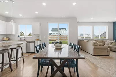 1035 Marie St, Mount Angel, OR 97362 - Photo 15