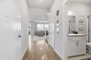 1035 Marie St, Mount Angel, OR 97362 - Photo 5