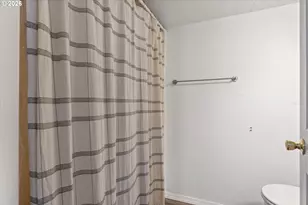 1220 Court Ave, Baker City, OR 97814 - Photo 27
