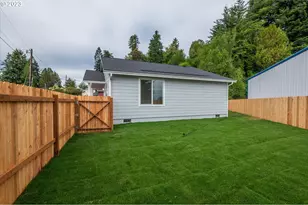716 Southwest Blvd, Coos Bay, OR 97420 - Photo 29