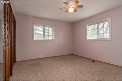 1595 NW Rachel Ave, Roseburg, OR 97471 - Photo 19