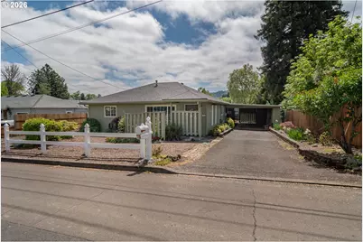 1595 NW Rachel Ave, Roseburg, OR 97471 - Photo 1