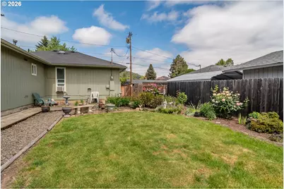 1595 NW Rachel Ave, Roseburg, OR 97471 - Photo 33