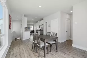 17100 SW Albatross Ln, Beaverton, OR 97007 - Photo 11